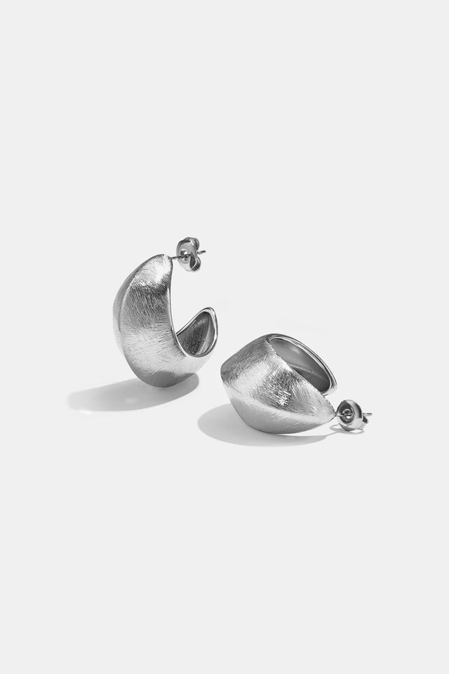 Boucles d’oreilles bombées texturées argentées Lumé en acier inoxydable