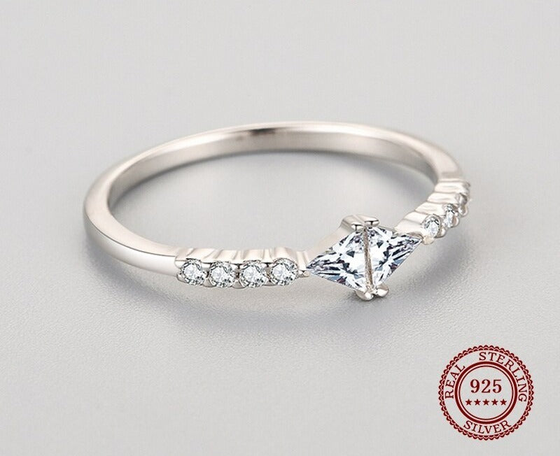 Bague femme argentée, zircon cubique, raffiné, minimaliste – Vente Flash Bijoux