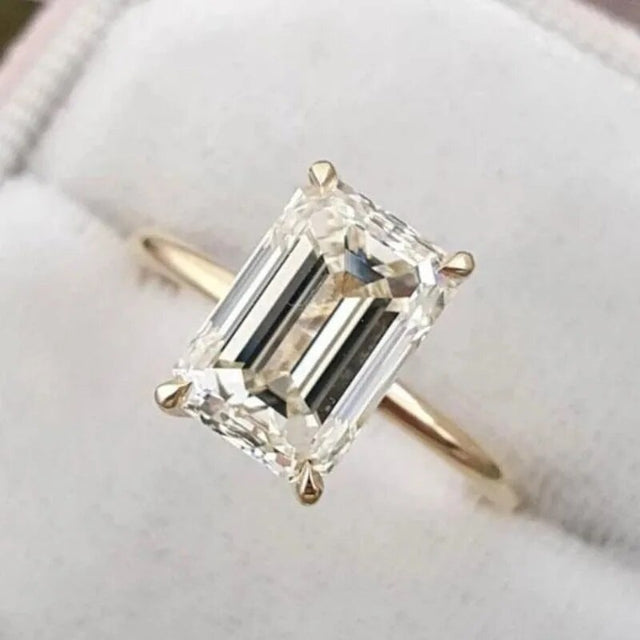 Bague femme dorée, pierres brillantes – Vente Flash Bijoux