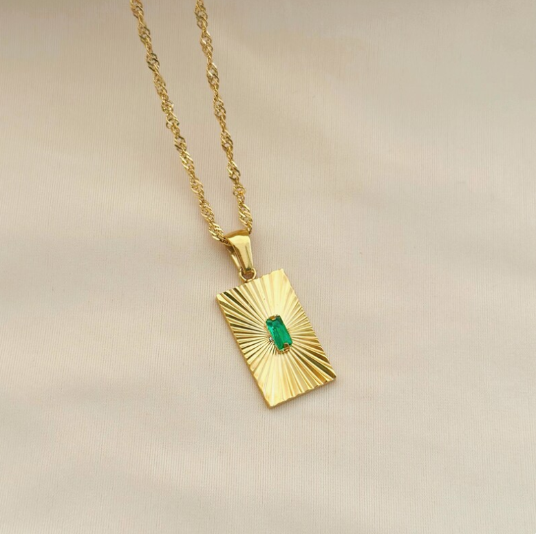 Collier femme doré, émeraude – Vente Flash Bijoux