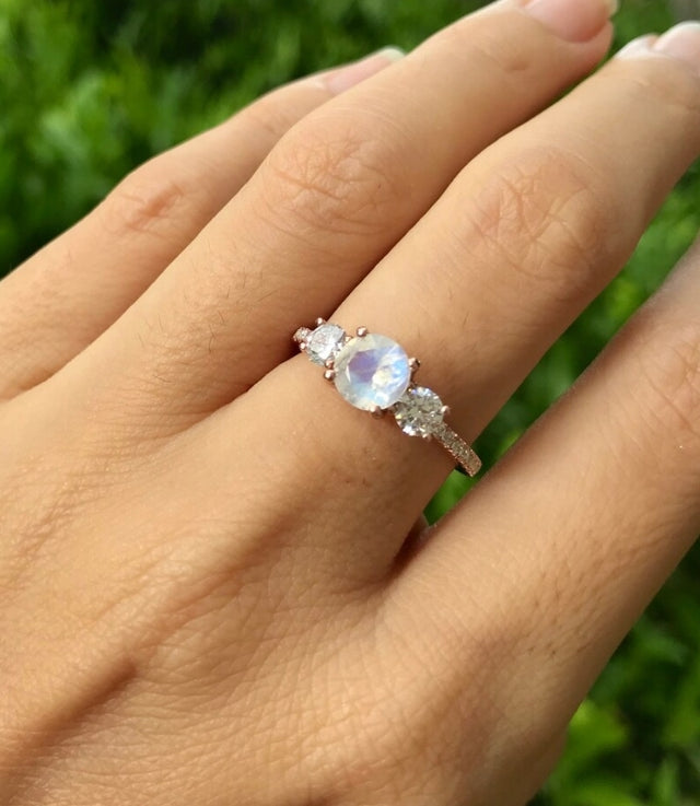 Bague femme dorée, pierre de lune, ajustable – Vente Flash Bijoux