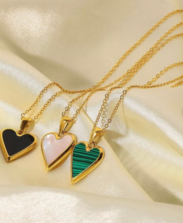 Collier femme doré, cœur – Vente Flash Bijoux