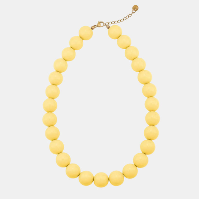 Collier court à grosses perles colorées