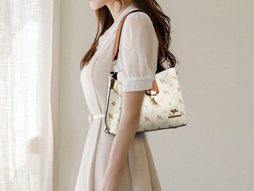 Sac bandoulière, en cuir, délicat, intemporel – Vente Flash Bijoux