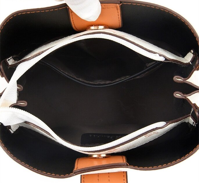 Sac bandoulière, en cuir, délicat, intemporel – Vente Flash Bijoux