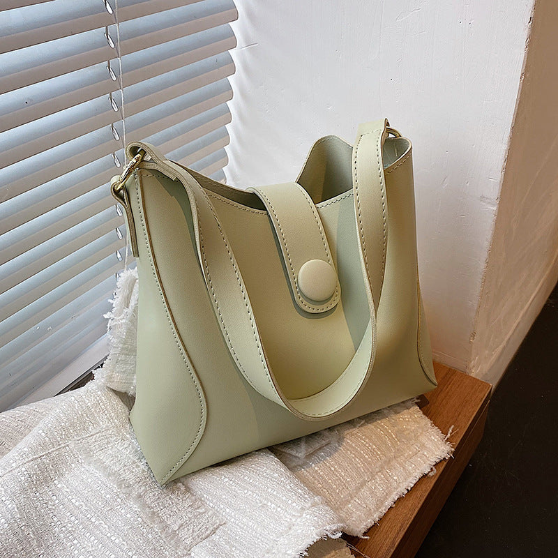 Sac bandoulière, en cuir, élégant – Vente Flash Bijoux