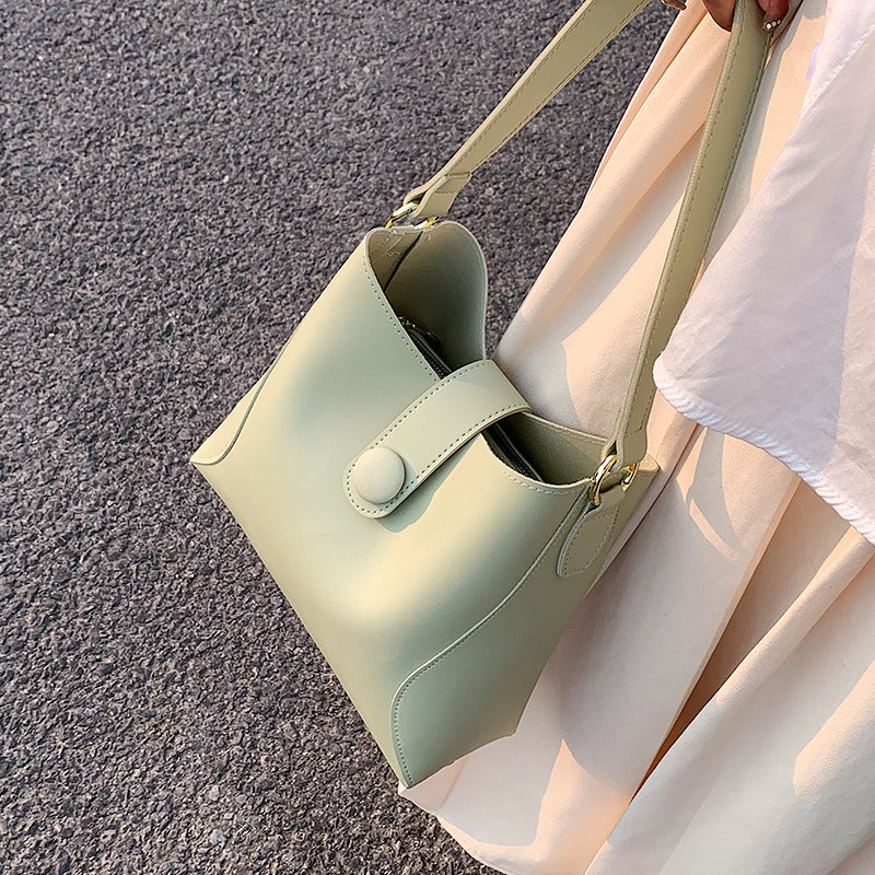 Sac bandoulière, en cuir, élégant – Vente Flash Bijoux