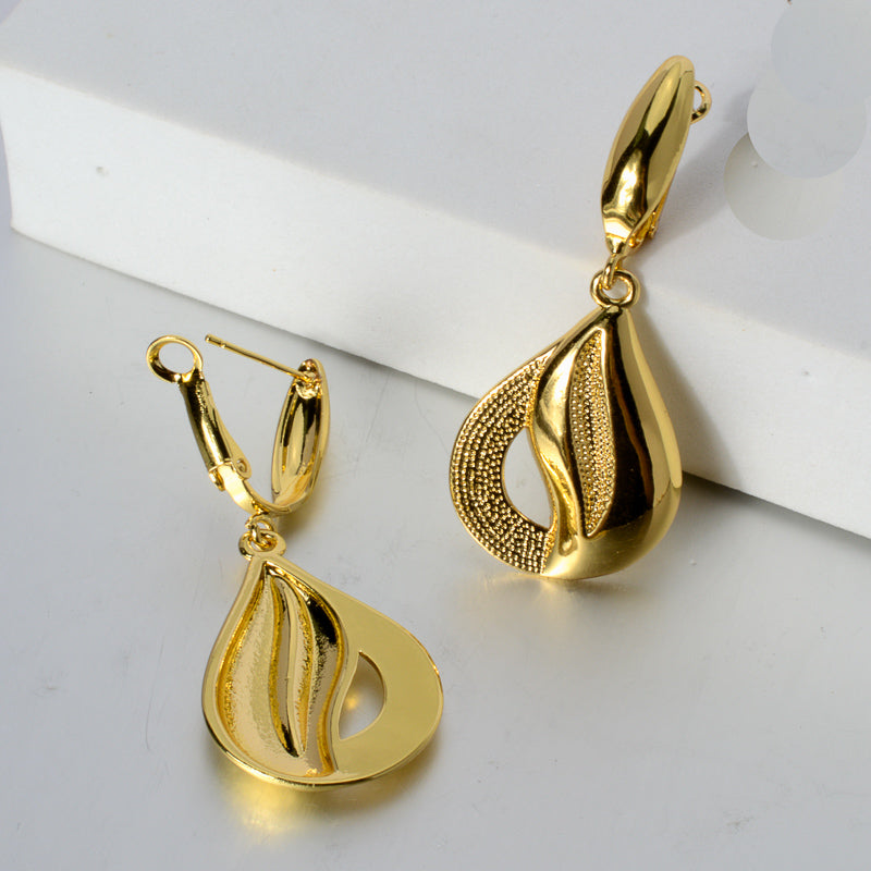 Boucles d'oreilles dorées, raffiné – Vente Flash Bijoux