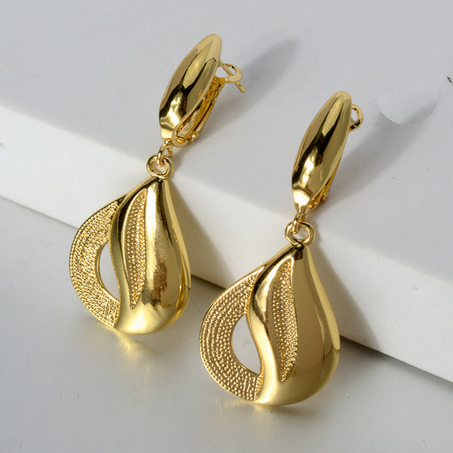 Boucles d'oreilles dorées, raffiné – Vente Flash Bijoux